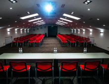 Оренда залів від заміського комплексу «KIDEV»